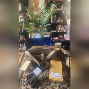 Patricia Nash NWT Alessa Antique Gld Crossbody & BONUS  NWT Nazara Wallet